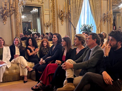 Primera edici�n del premio La Mistral Nouvelle