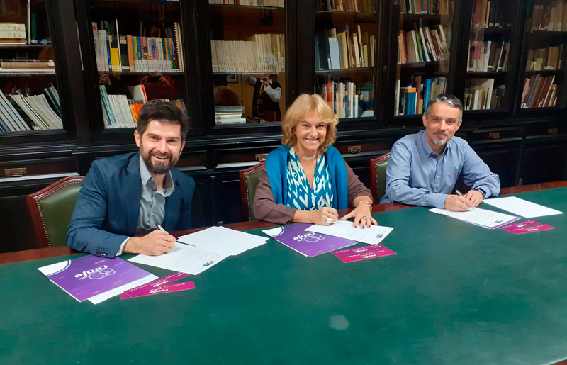 La directora del Museu, Pilar Garc�a, con V�ctor Galm�s, director de Dincat, y Santiago Fern�ndez, director de Experiencia Cliente y Accesibilidad de Renfe Viajeros