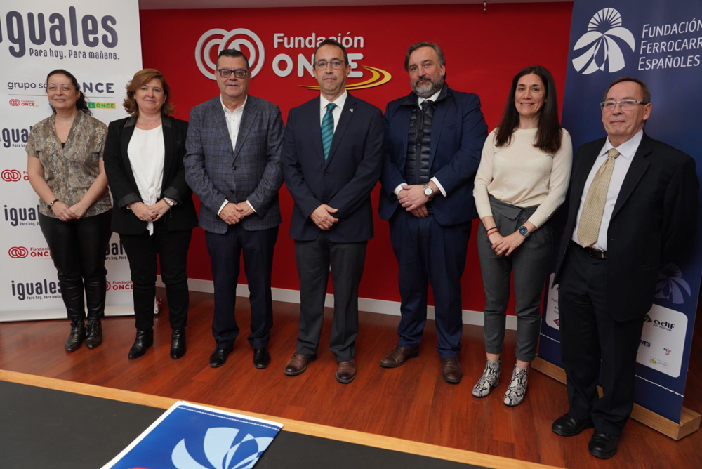Fundaci�n de los Ferrocarriles Espa�oles y ONCE