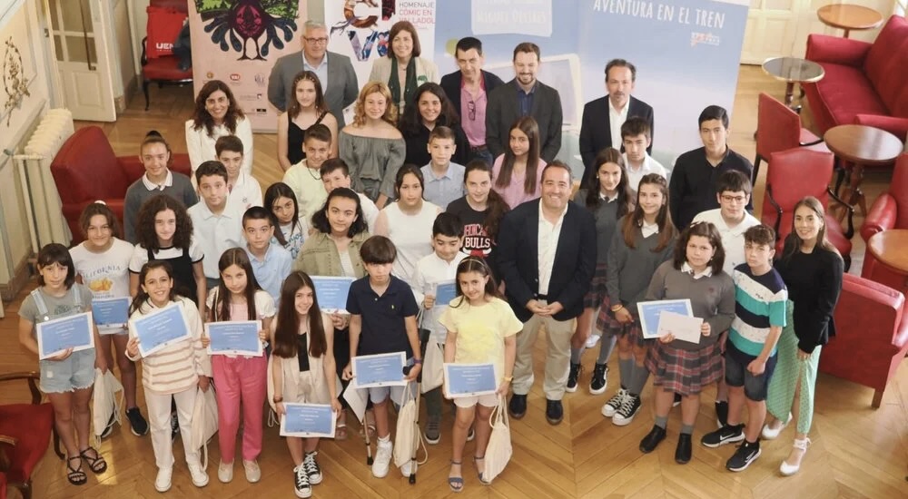 Entregados los premios del I Certamen de Literatura Infantil �Miguel Delibes � Aventura en el tren�