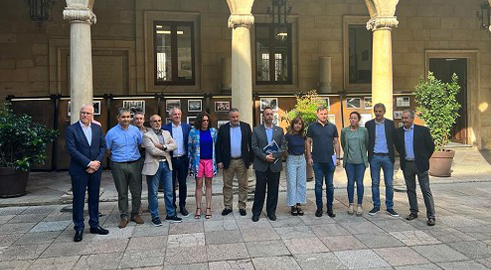 La exposici�n itinerante del concurso fotogr�fico �Caminos de Hierro� llega al Palacio de los Guzmanes de Le�n