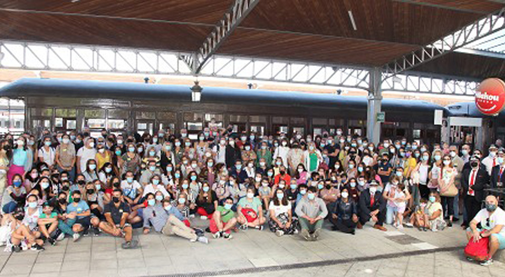 M�s de 250 profesionales sanitarios disfrutan del Tren de la Fresa