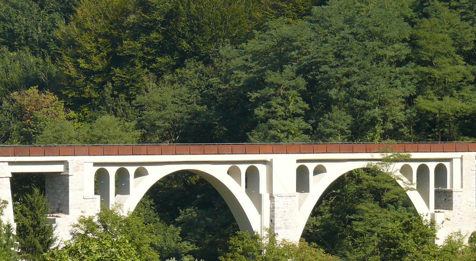 Renovado el acuerdo para la promoci�n de las v�as verdes de Euskadi