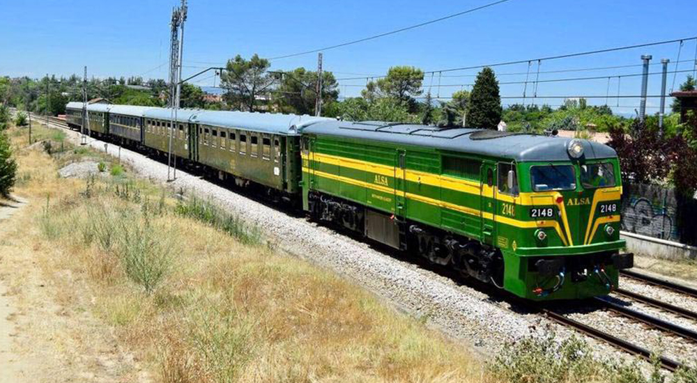 Tren de Felipe II: nuevo tren turístico con material histórico Tren de Felipe II: nuevo tren turístico con material histórico