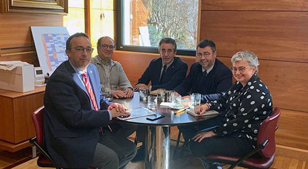 Colaboraci�n entre la Fundaci�n, el Ayuntamiento de Gij�n y el Museo del Ferrocarril de Asturias